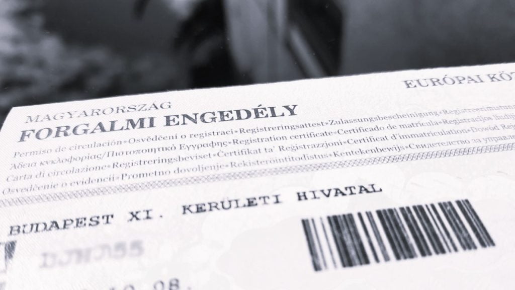 Forgalmi enged&eacute;ly p&oacute;tl&aacute;sa